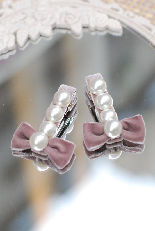 Bow and Pearl Barrettes